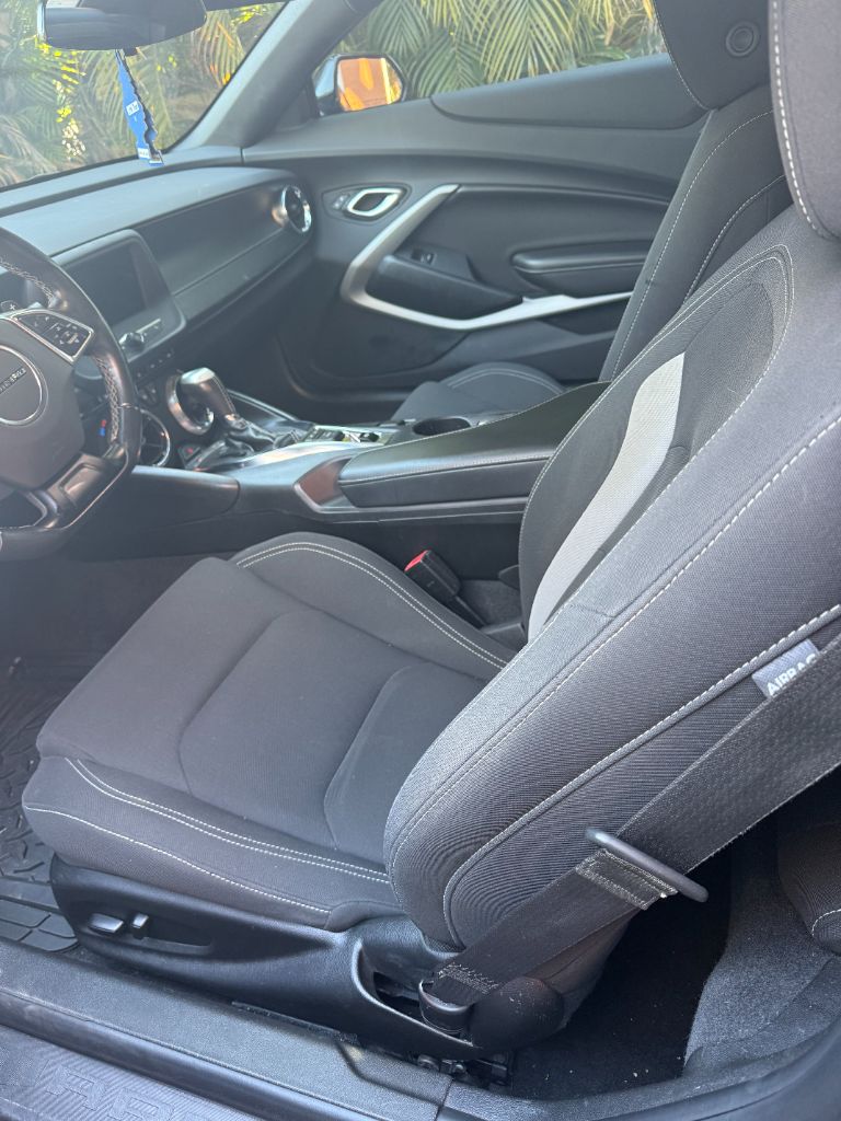 2022 Chevrolet Camaro 1LS - Photo 6