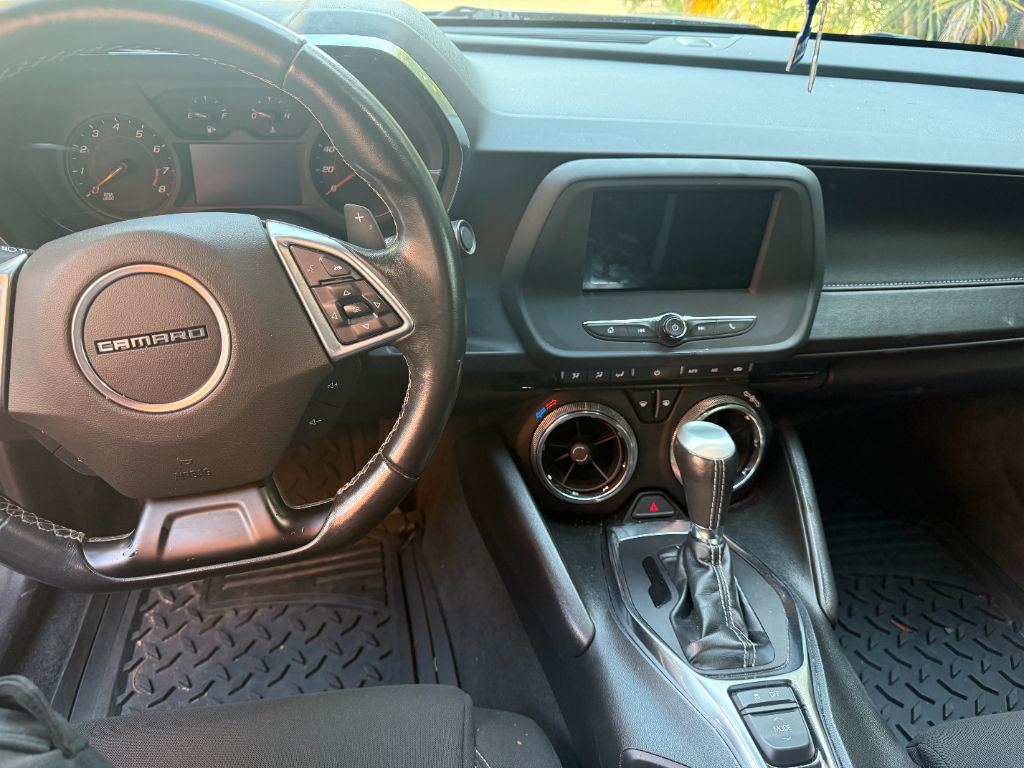 2022 Chevrolet Camaro 1LS - Photo 7